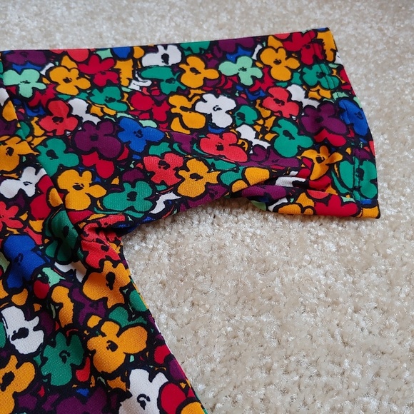 LuLaRoe gently worn floral tunic shirt - Picture 4 of 5